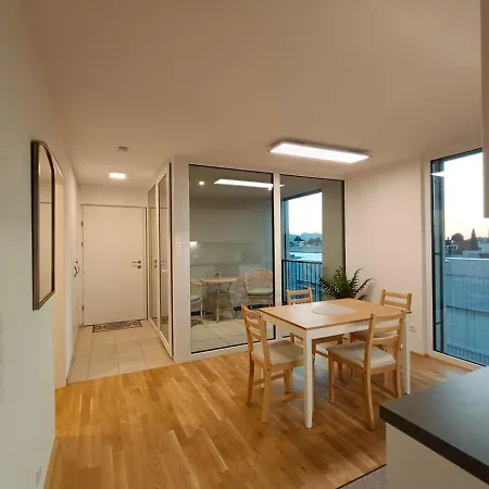 Διαμέρισμα Neu Erstellte Mit Balkon In Hard